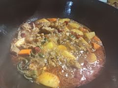 -鱼窝棚柴火铁锅炖(富山屯店)