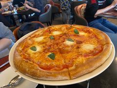 -WOLFGANG PUCK KITCHEN & BAR(迪士尼小镇店)
