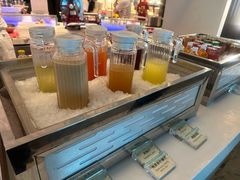 -亚洲国际大酒店·云顶阁旋转自助餐厅
