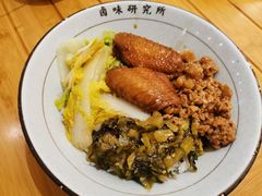 -狮头牌卤味研究所·卤味饭(花城汇南区店)