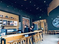 大堂-星巴克臻选(成都环球乐天店)