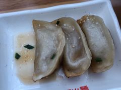 -小姜锅贴(凤凰街店)