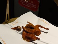 -鸽子侯·家宴·平价海鲜(市图书馆店)