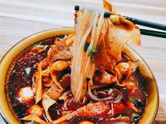 麻辣米线-老字号杨坡红油米线腊汁肉夹馍(东四道巷店)