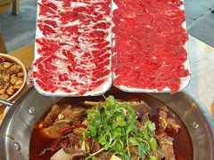 -大众跷脚牛肉馆·非遗传承单位(峨眉山店)