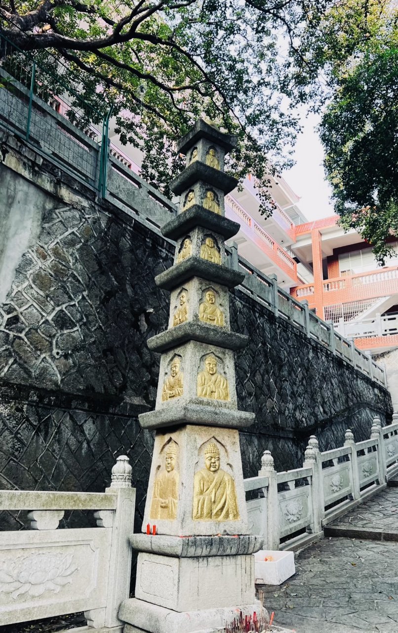 漳州千年古刹:龙池岩寺