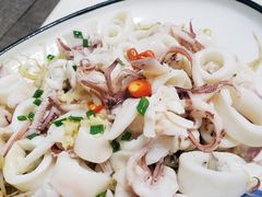 鱿鱼蒸豆腐-鑫悦楼煎蟹·16年海鲜大排档