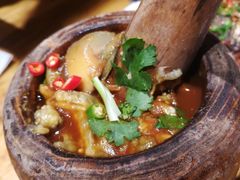 -老滇山寨•云南特色菜•地方菜•民族风情歌舞表演(金碧店)