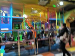 -宝燕乐园(闵行旗舰店)