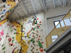 -问山MountQuest攀岩馆