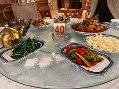 -维吾尔餐厅(宜山路店)