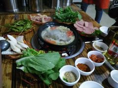 -阿婆情腊排骨火锅(金虹路店)