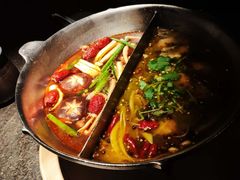 -湊湊火锅·茶憩(新中关购物中心店)