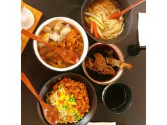 秘制小龙虾拌面-贡梅老面馆·蟹粉面·无锡特色小吃(南长街主推店)