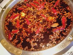 -潮火锅·麻辣牛肉火锅(观音桥方圆·LIVE店)