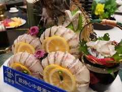 -鼎泰亨·海鲜牛肉餐厅(滨江店)
