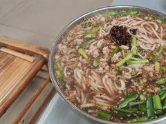 -正宗杨记普洱酸醋米线(总店)