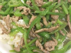 -胡成记口蘑龙眼包子(盐道街店)