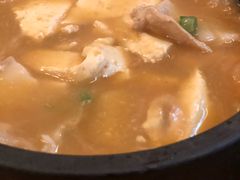 -鹤乡东北菜(崮山路店)