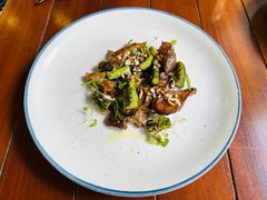 -植物园哈利亚餐厅