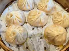 -馋三尺蟹粉小笼(人民广场店)