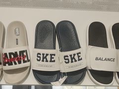 -hotwind热风(民盈山国贸店)