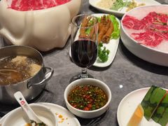 -德天肥牛海鲜火锅(城西银泰店)