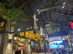 -野山舂·贵州现舂酸汤牛肉(东山店)