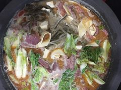 驴肉石锅-秦小龙驴肉火烧馆