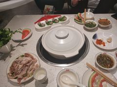 -三人行骨头王火锅(长寿店)