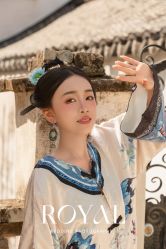 点击看大图 -挪娅婚纱摄影皇家会所