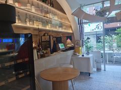 -春树下·树屋花房西餐厅(罍街AS1980店)