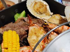 -水桶王国主题餐厅·聚会·生日派对·亲子活动·家庭套餐(亚龙湾希尔顿店)