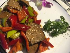 -哈拉海和牛主题餐厅(哈西店)