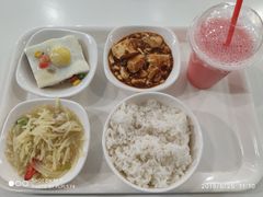 -浦东图书馆读者餐厅