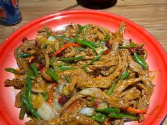 -先启半步颠小酒馆(常熟万达广场店)