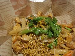 -红渡小香·牛肉麻辣香锅(车站南路店)