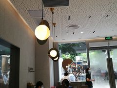 大堂-喜茶(广州中山六路店)