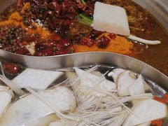 -沸炉重庆老火锅(军事博物馆店)