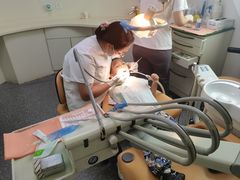 -兔博士口腔(高新一路门诊部)