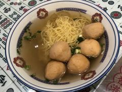 -七爷清汤腩·港式餐厅(金狮广场店)