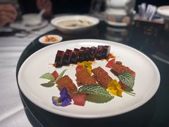 脆皮叉烧拼碳烧肉-炳胜品味(海印总店)