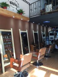 -明洞造型精品烫染