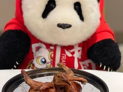 脆皮红烧乳鸽-翠园(北京王府中环店)