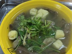 鸭血粉丝汤-瞻园面馆鸭血粉丝汤(老门东店)
