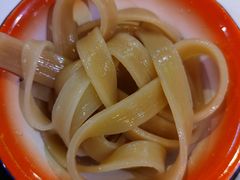 -财二舅火锅招待所