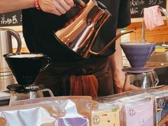 -Be Lived Cafe比例咖啡(摩天轮店)