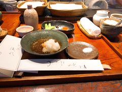 -是山居