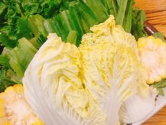 -毛辣果·贵州红酸汤牛肉火锅(西单店)