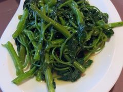 -美食村花园餐厅